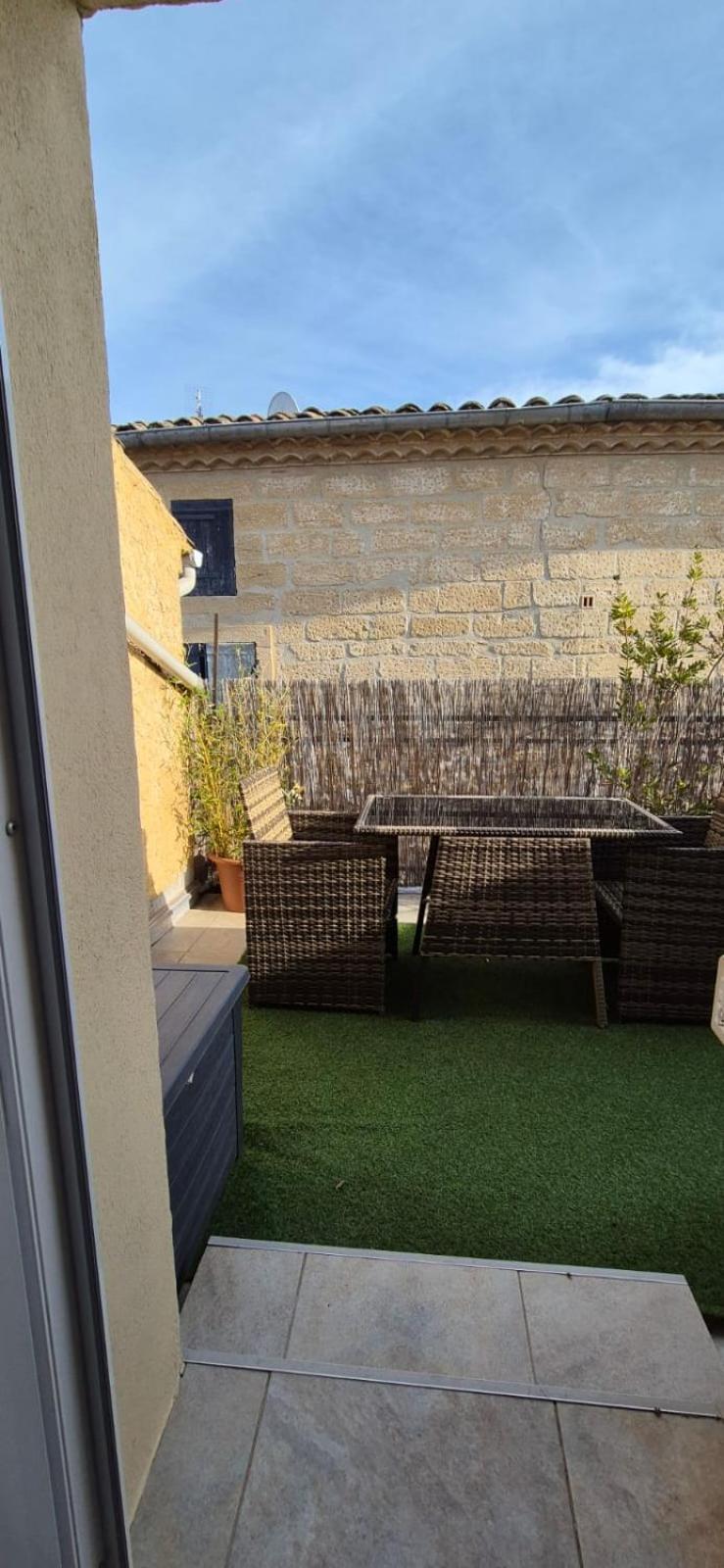 Proche D'Uzes La Terrasse Du Soleil Levant コリアス エクステリア 写真